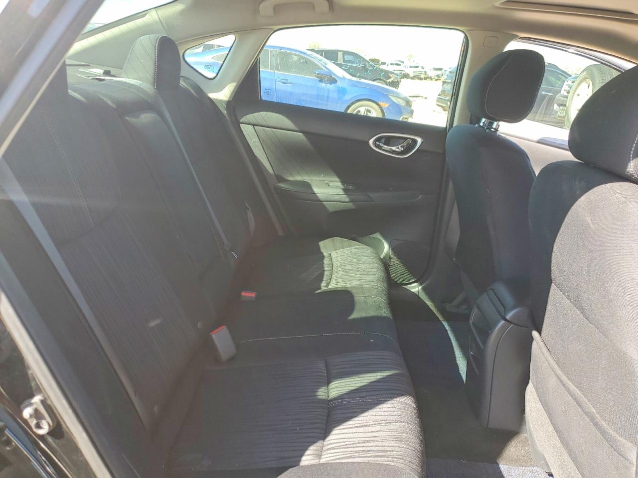 2016 NISSAN SENTRA SV photo 10