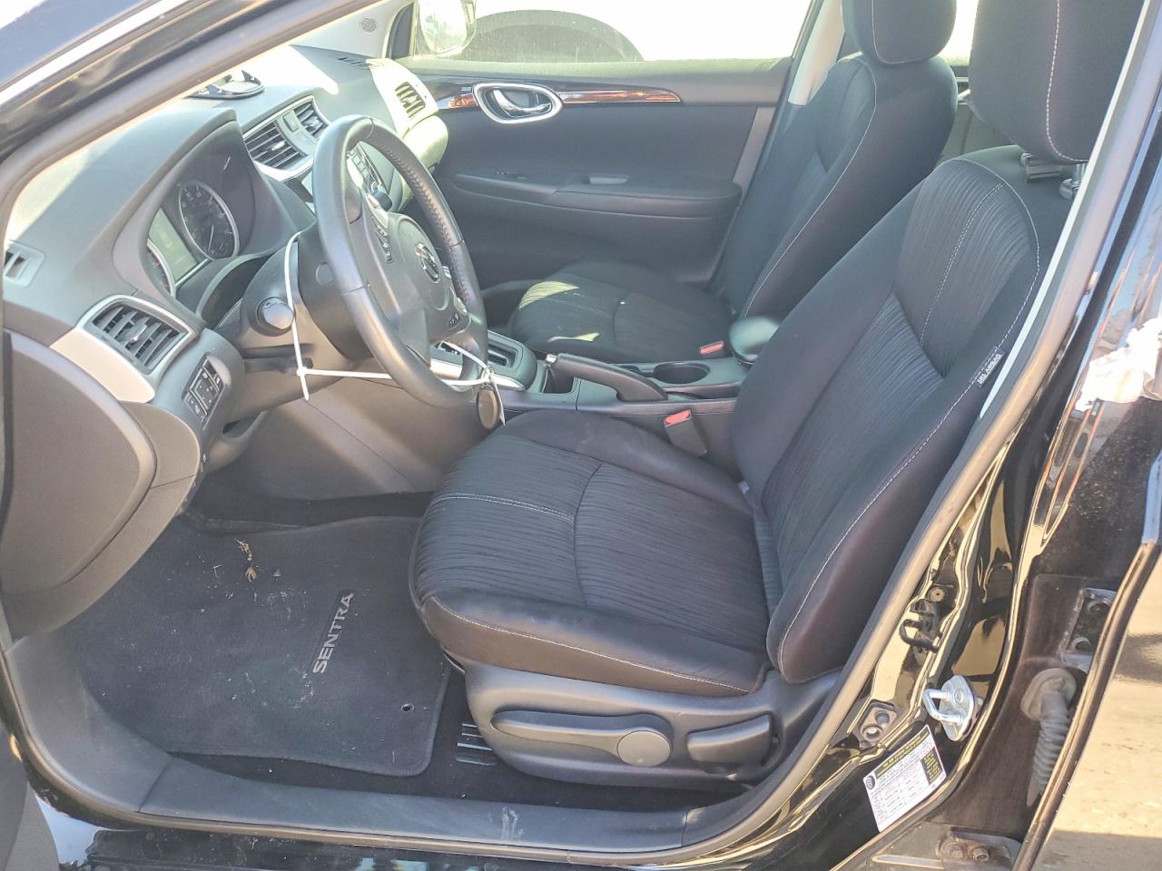 2016 NISSAN SENTRA SV photo 7