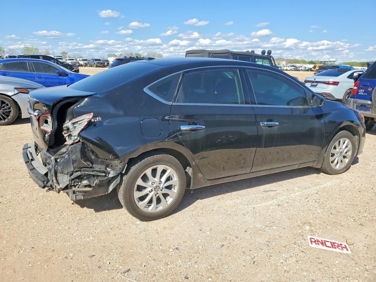 2016 NISSAN SENTRA SV photo 3