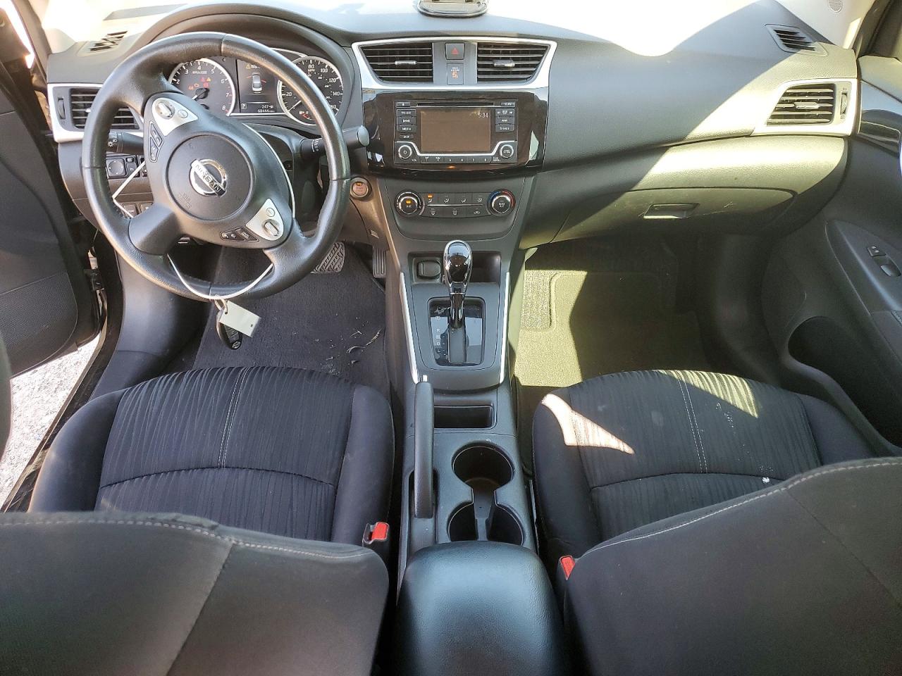 2016 NISSAN SENTRA SV photo 8
