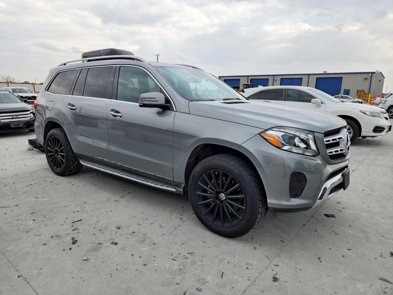 2017 MERCEDES-BENZ GLS 450 4MATIC photo 10
