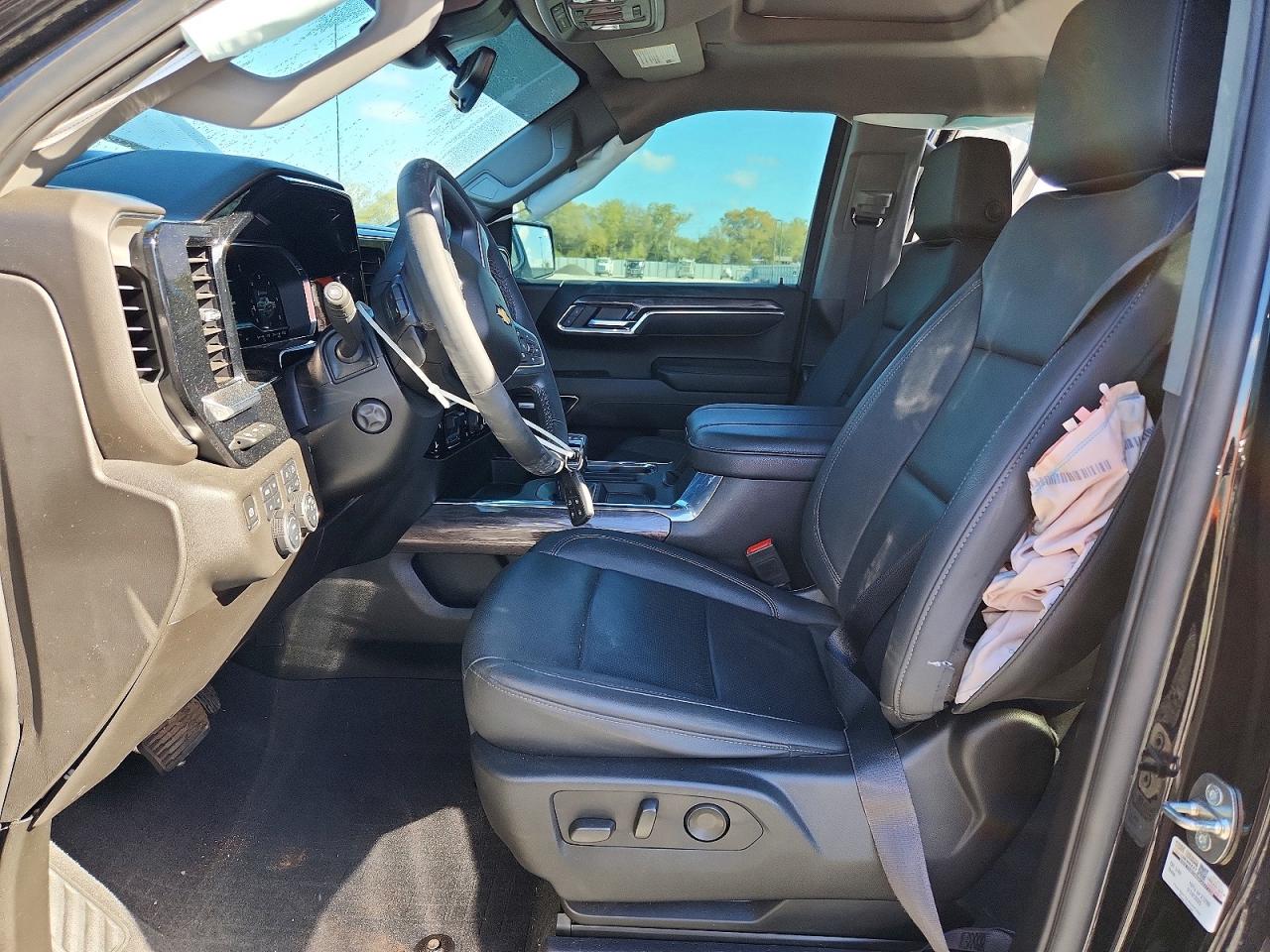 2024 CHEVROLET SILVERADO K1500 LTZ photo 13