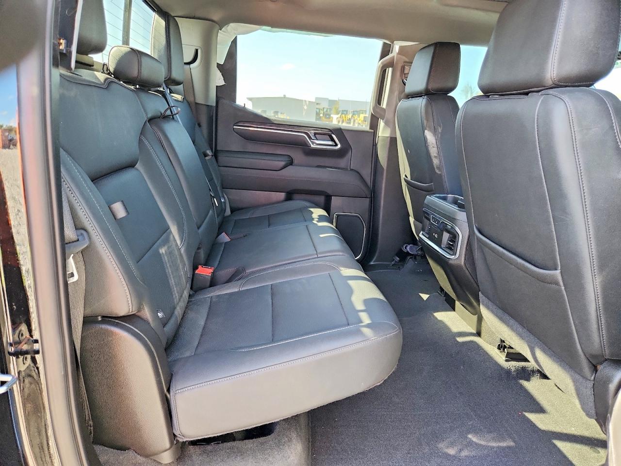 2024 CHEVROLET SILVERADO K1500 LTZ photo 19