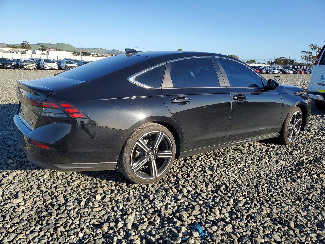2025 HONDA ACCORD HYBRID SPORT photo 5