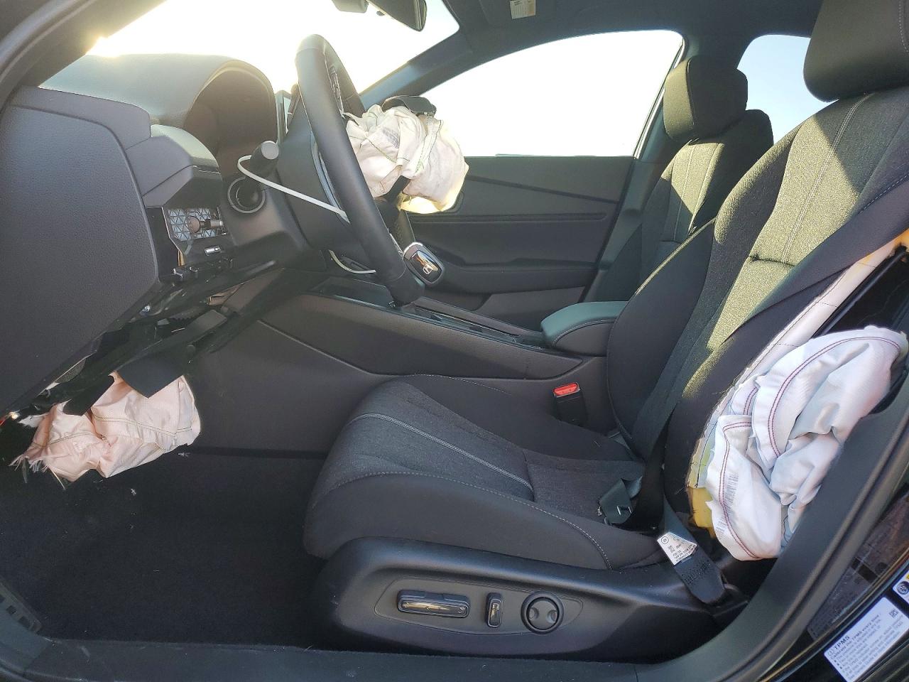 2025 HONDA ACCORD HYBRID SPORT photo 13