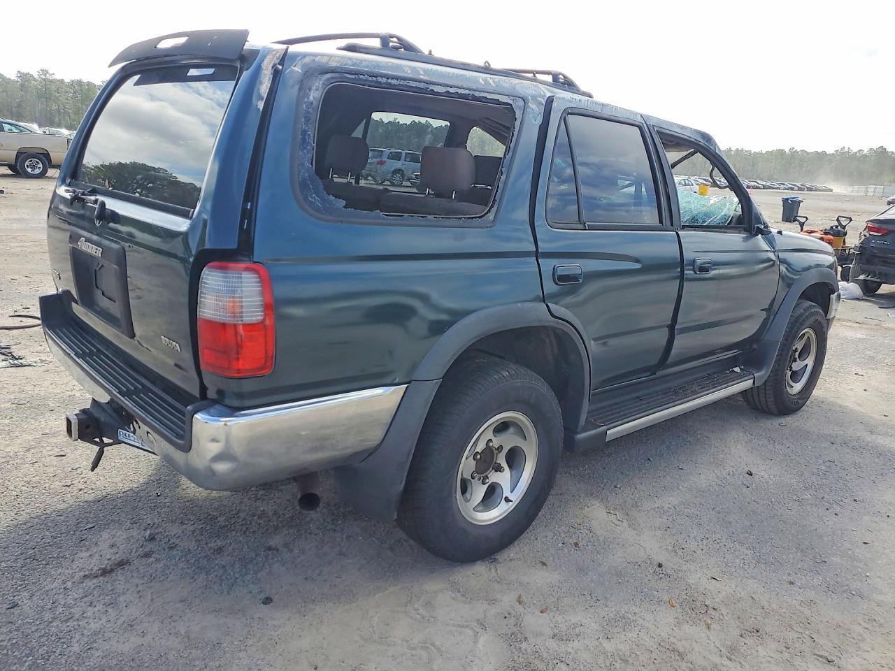 1998 TOYOTA 4RUNNER SR5 photo 3