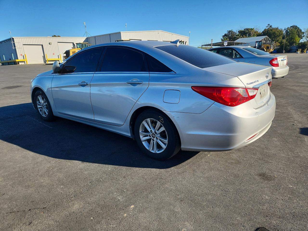 2013 HYUNDAI SONATA GLS photo 4
