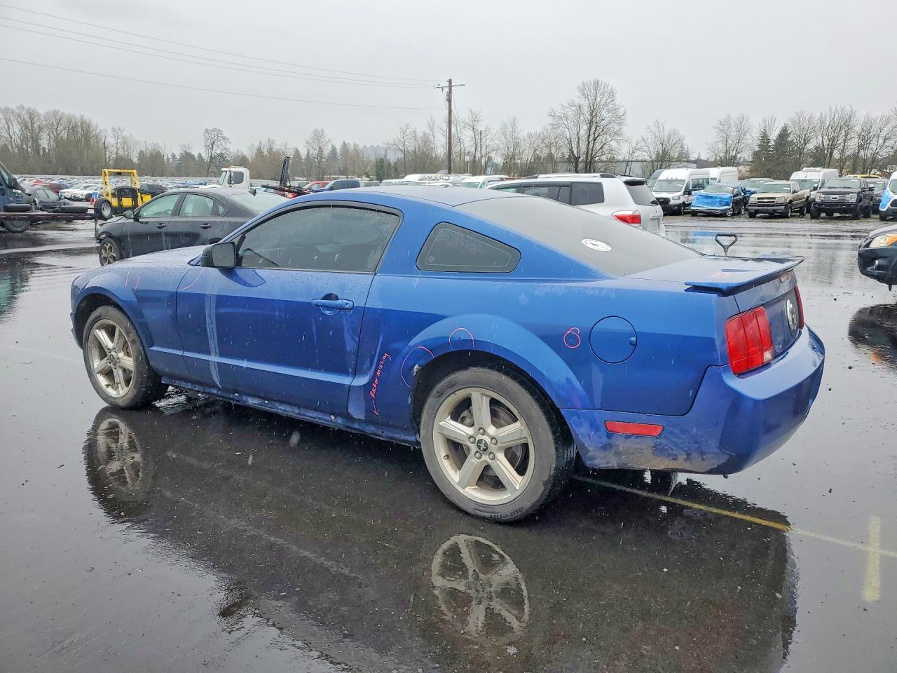 2008 FORD MUSTANG photo 3