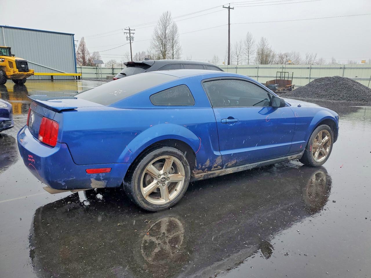 2008 FORD MUSTANG photo 5