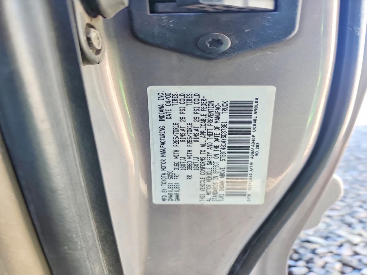 2000 TOYOTA TUNDRA LIMITED photo 12