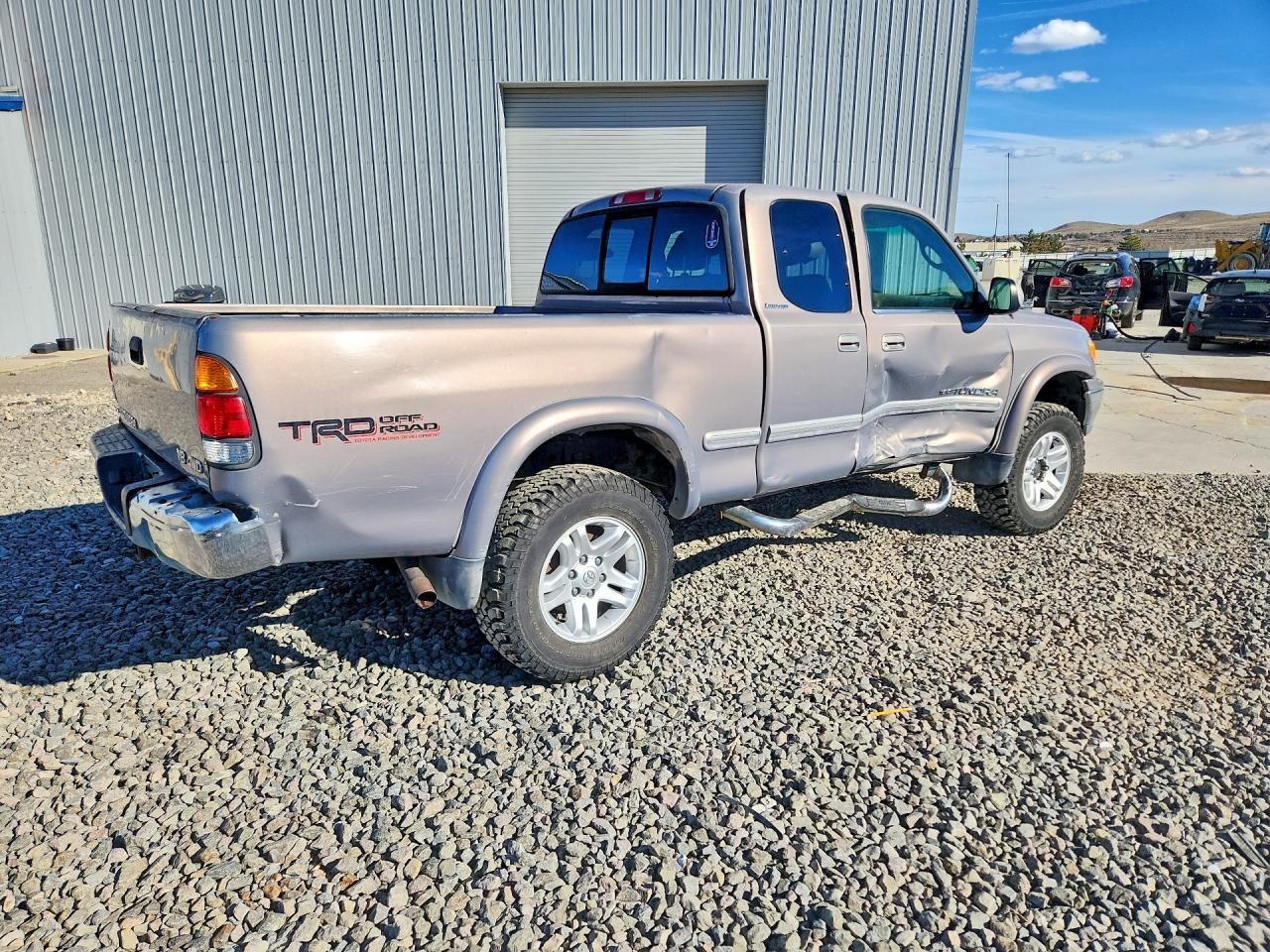 2000 TOYOTA TUNDRA LIMITED photo 3