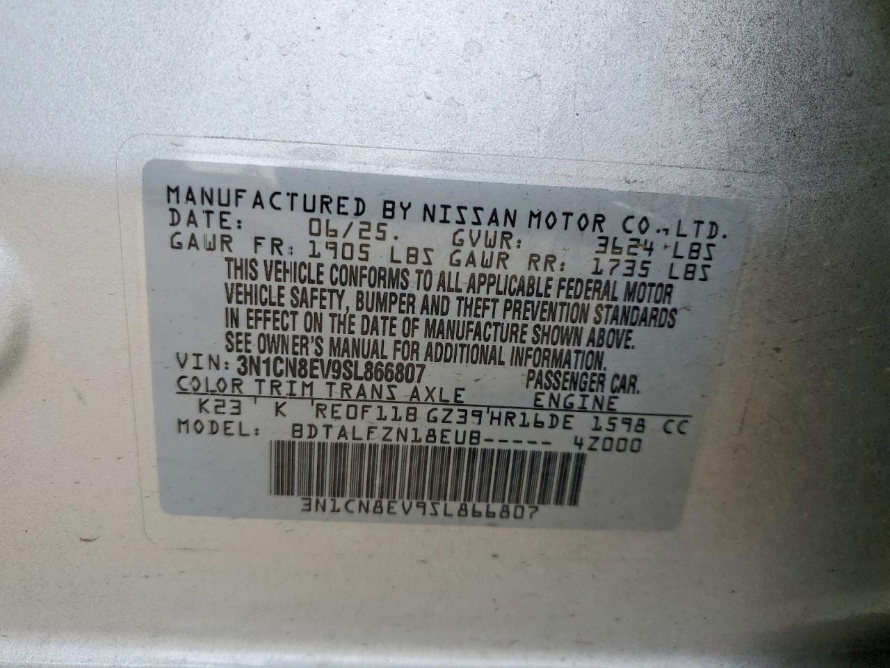 2025 NISSAN VERSA SV photo 12