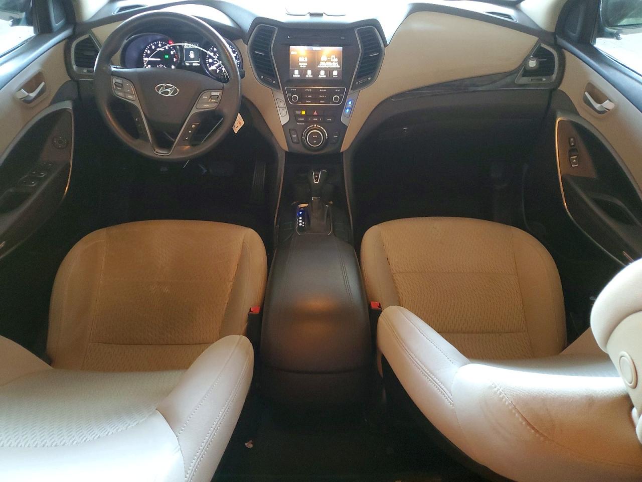 2017 HYUNDAI SANTA FE SPORT 2.4L photo 8