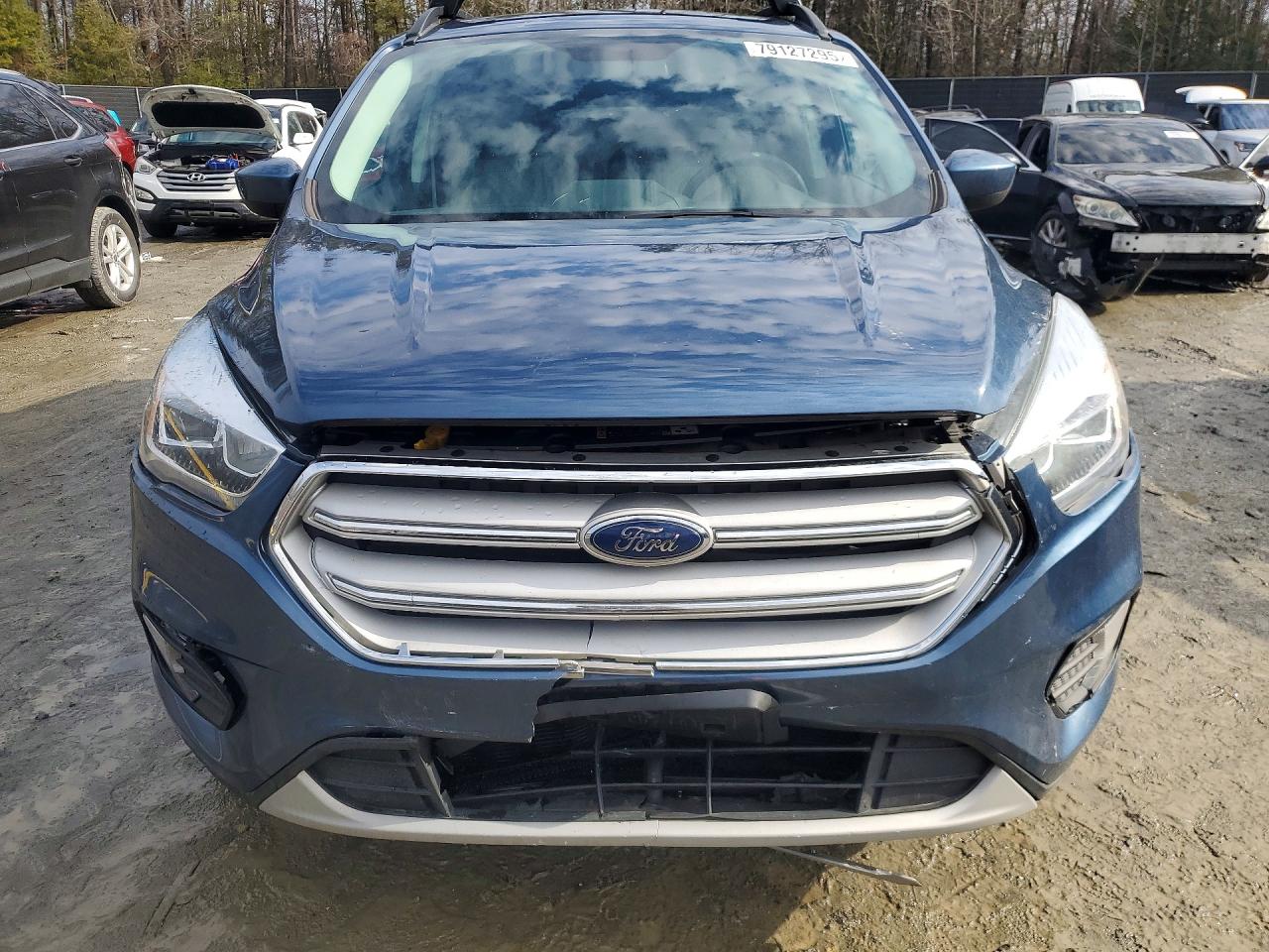 2018 FORD ESCAPE SEL photo 9