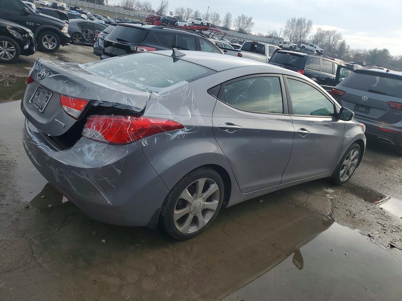 2013 HYUNDAI ELANTRA LIMITED photo 3