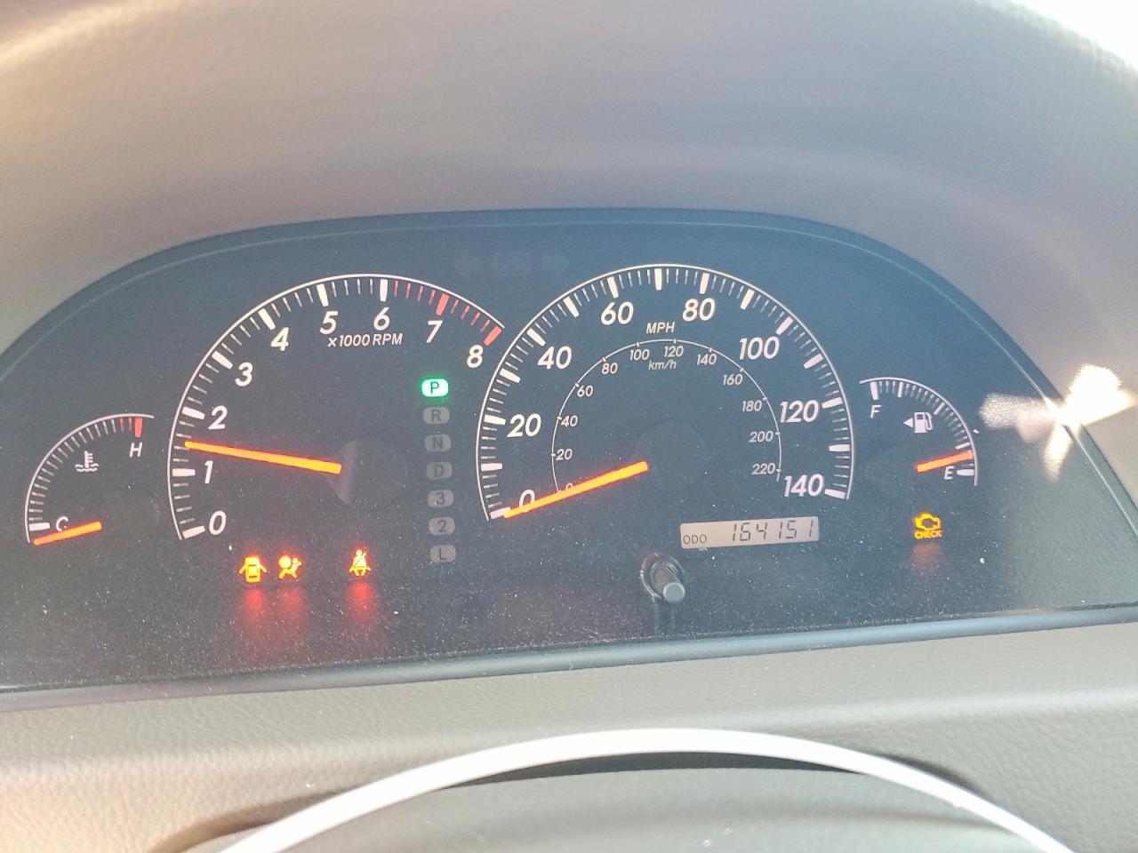 2005 TOYOTA CAMRY XLE photo 9