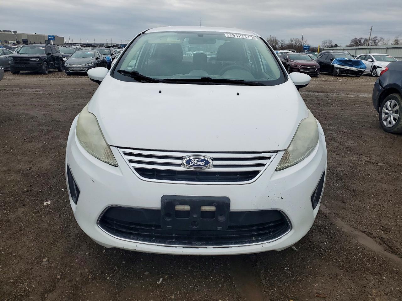 2012 FORD FIESTA SE photo 13