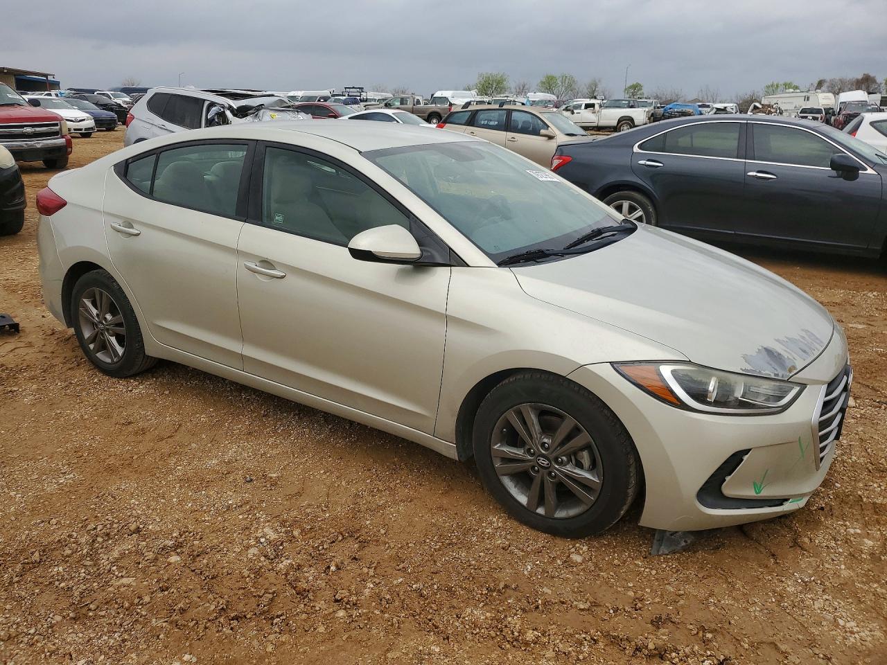 2017 HYUNDAI ELANTRA SE photo 7