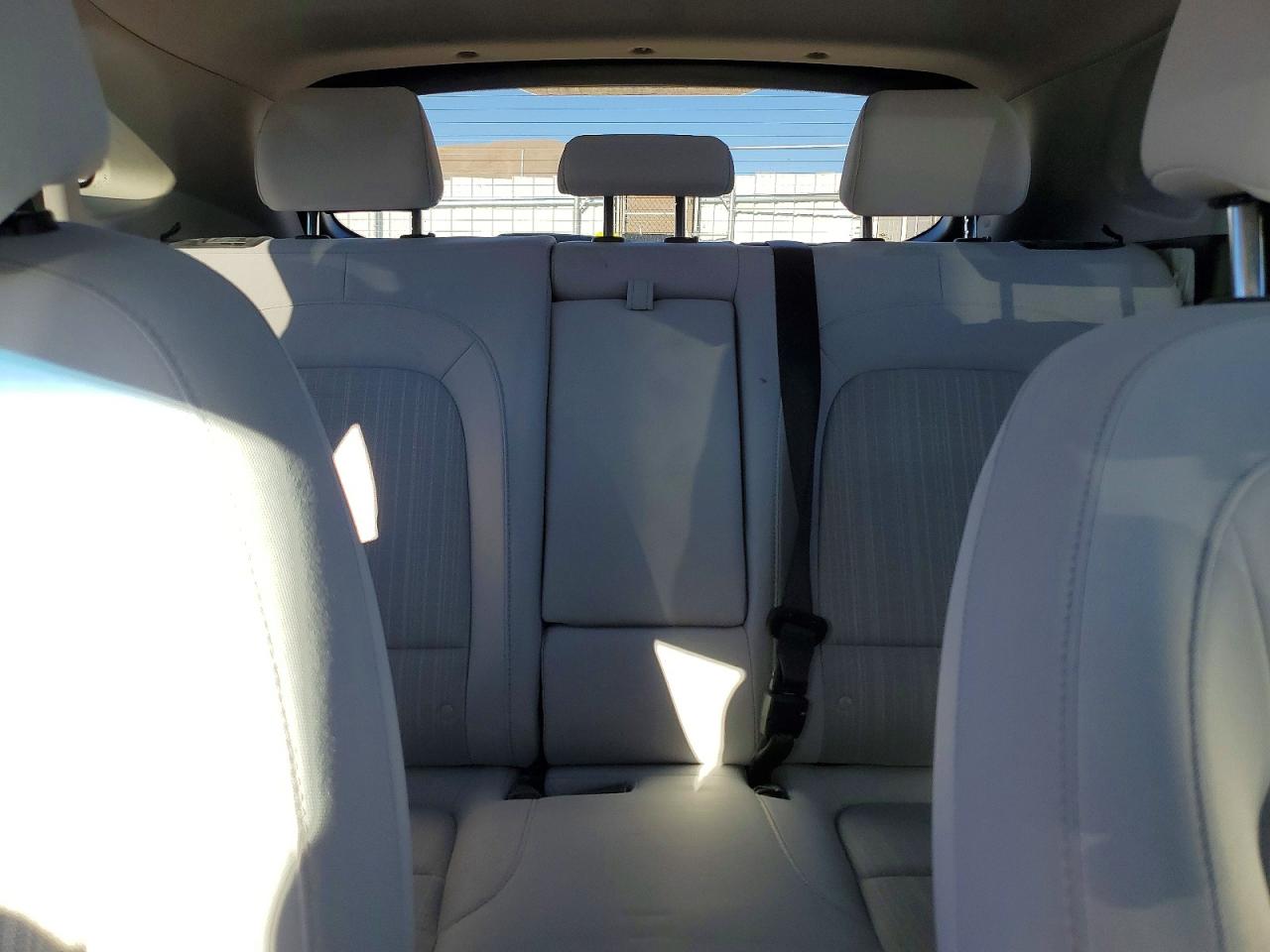 2022 HYUNDAI KONA SEL photo 19