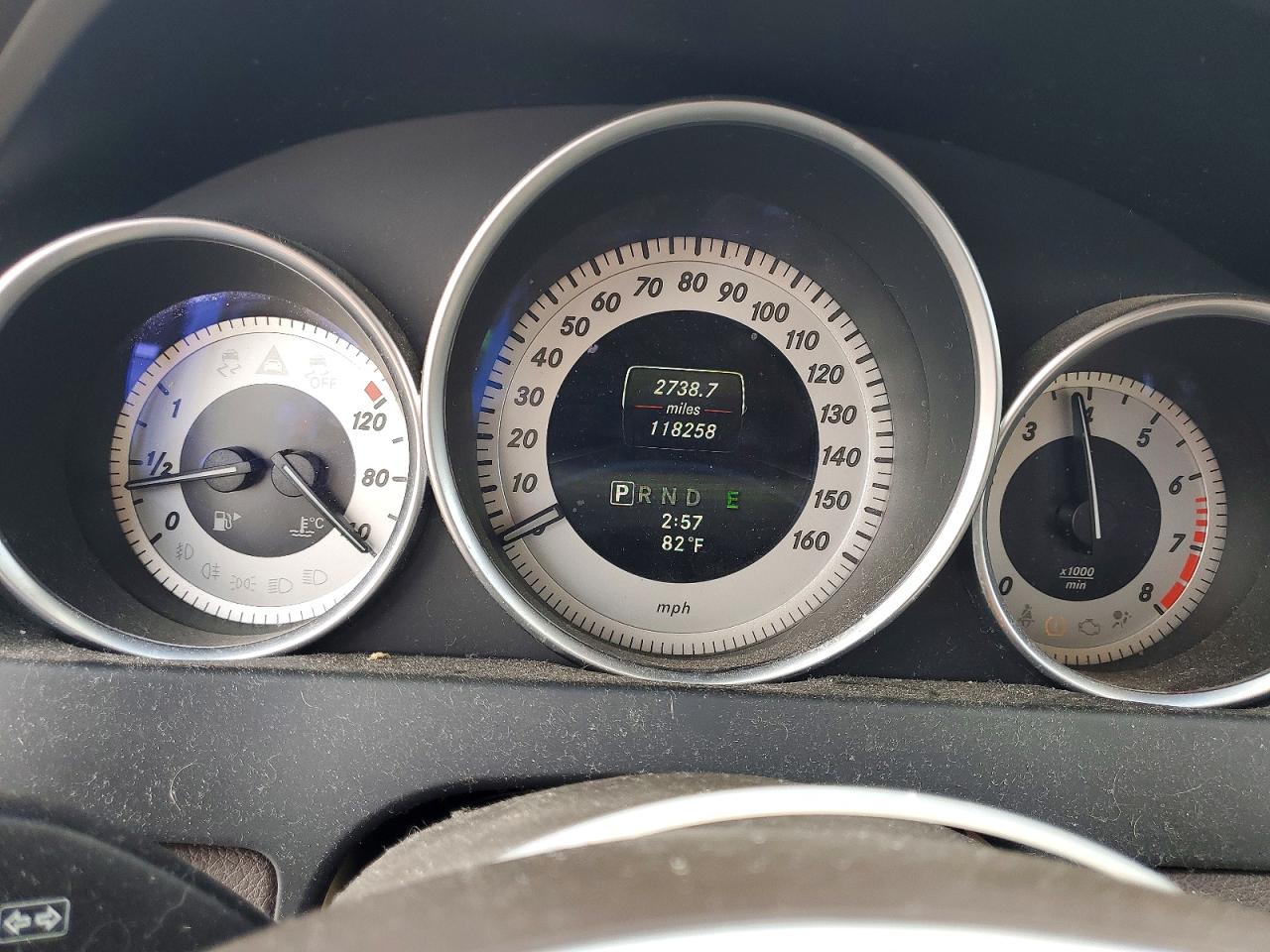 2014 MERCEDES-BENZ C 250 photo 9