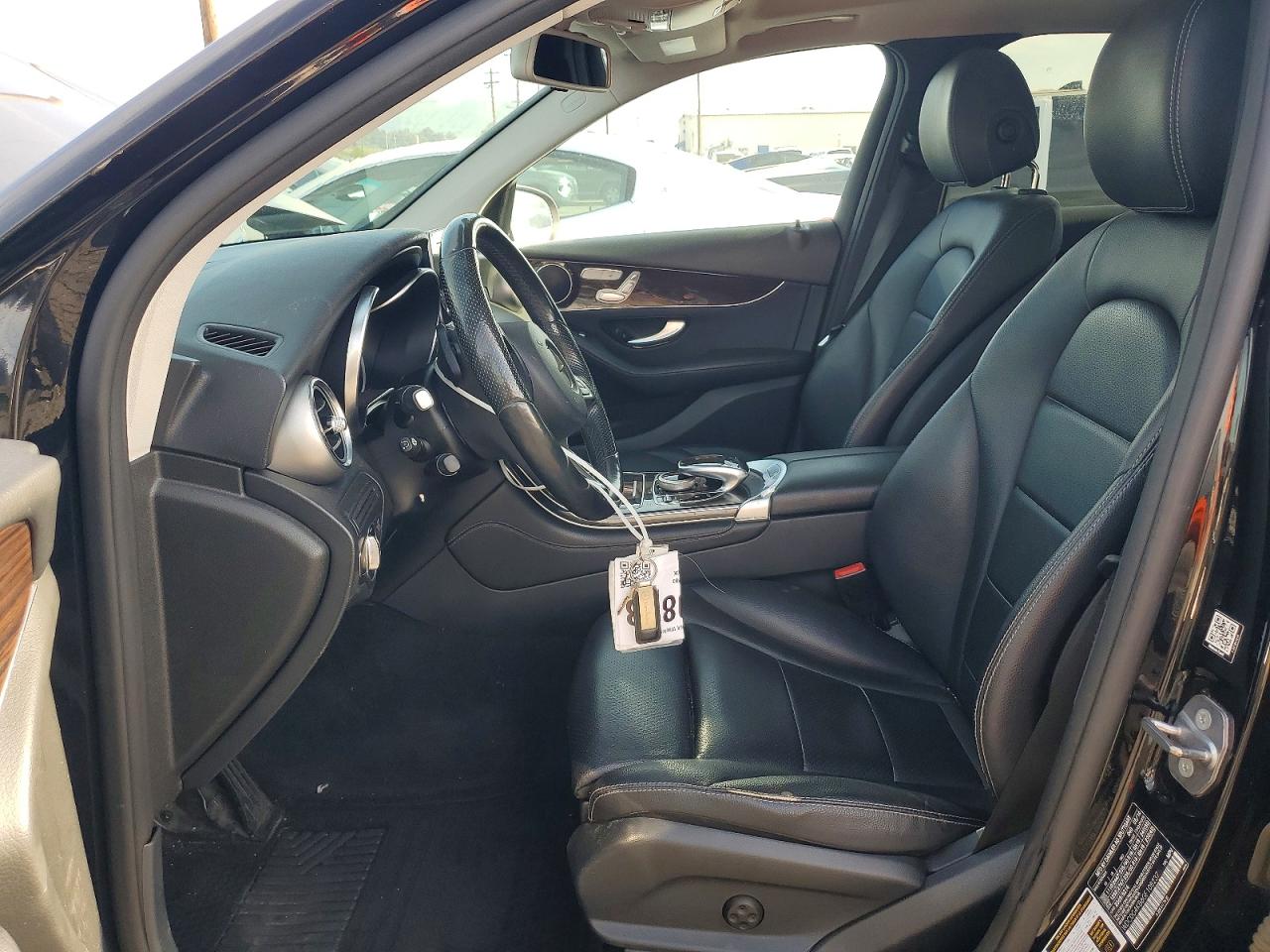 2016 MERCEDES-BENZ GLC 300 4MATIC photo 7