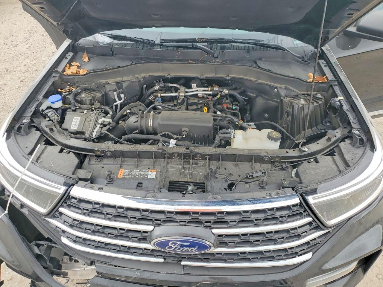 2024 FORD EXPLORER XLT photo 34