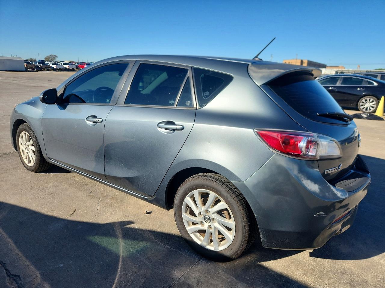 2013 MAZDA 3 I photo 2