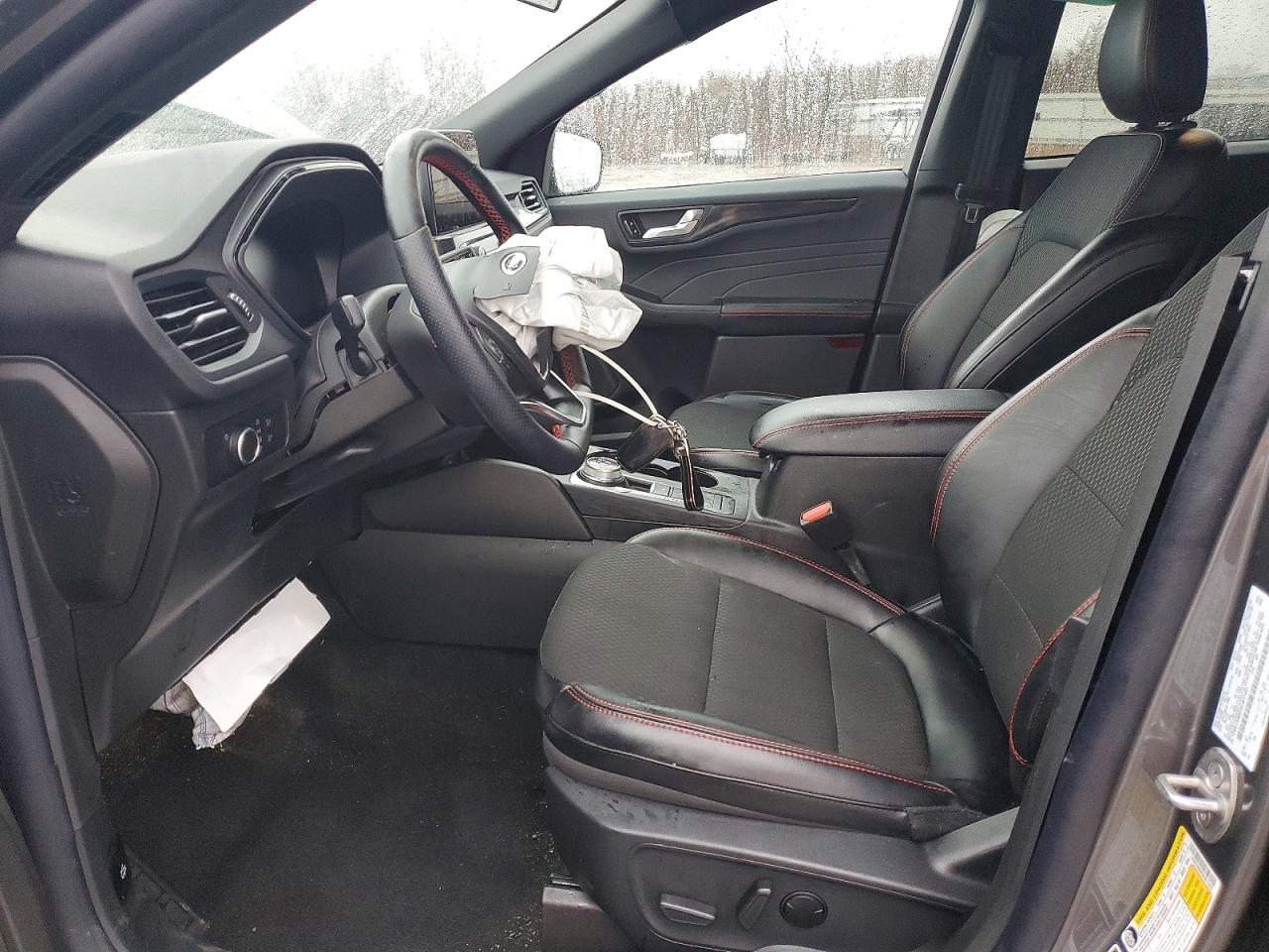 2025 FORD ESCAPE ST LINE photo 19