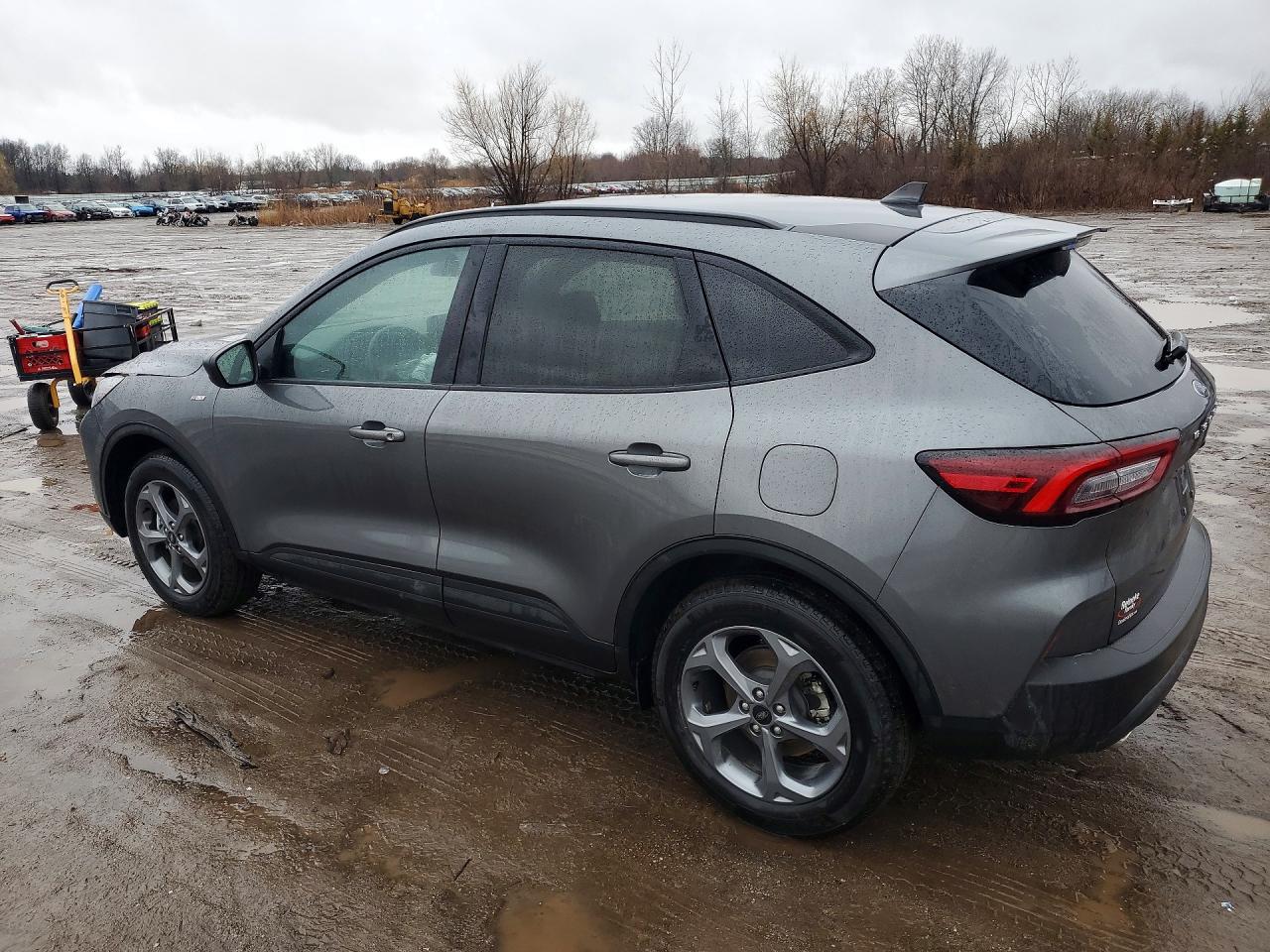 2025 FORD ESCAPE ST LINE photo 4