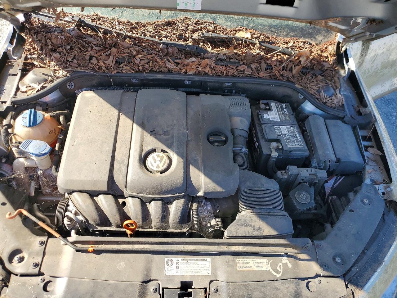 2013 VOLKSWAGEN JETTA SE photo 21