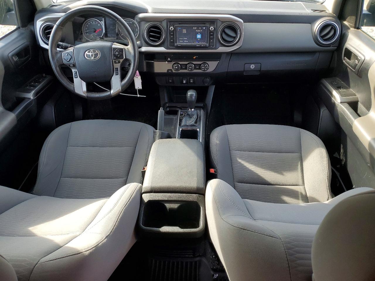 2019 TOYOTA TACOMA SR5 V6 photo 22