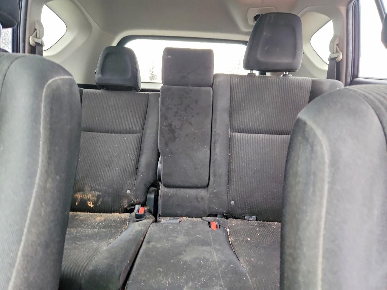 2018 TOYOTA RAV4 LE photo 19