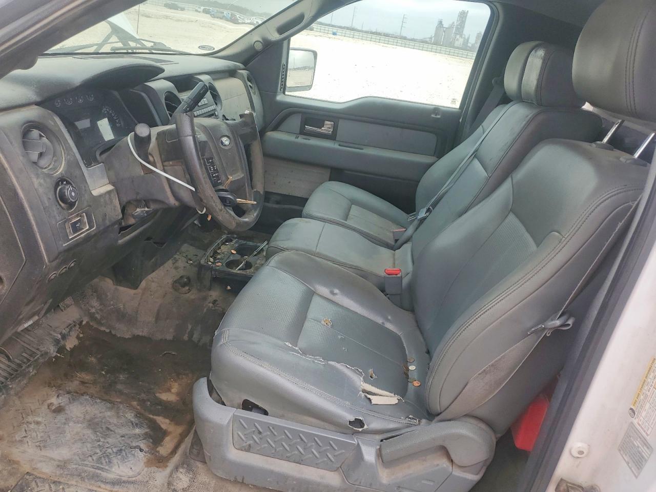 2014 FORD F150 photo 13