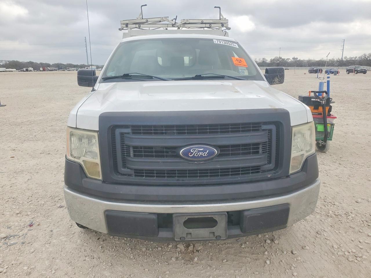 2014 FORD F150 photo 9