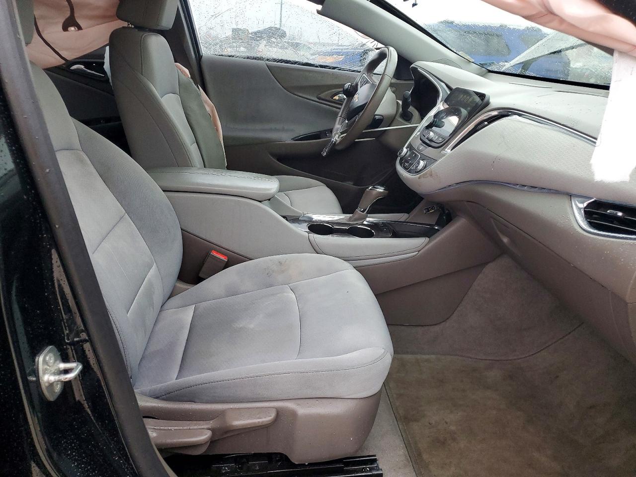 2016 CHEVROLET MALIBU LT photo 13