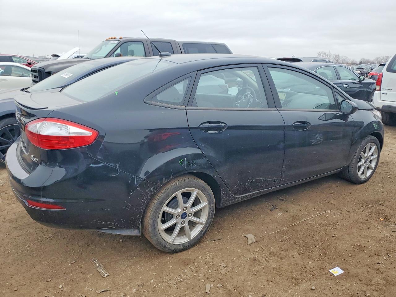 2019 FORD FIESTA SE photo 5