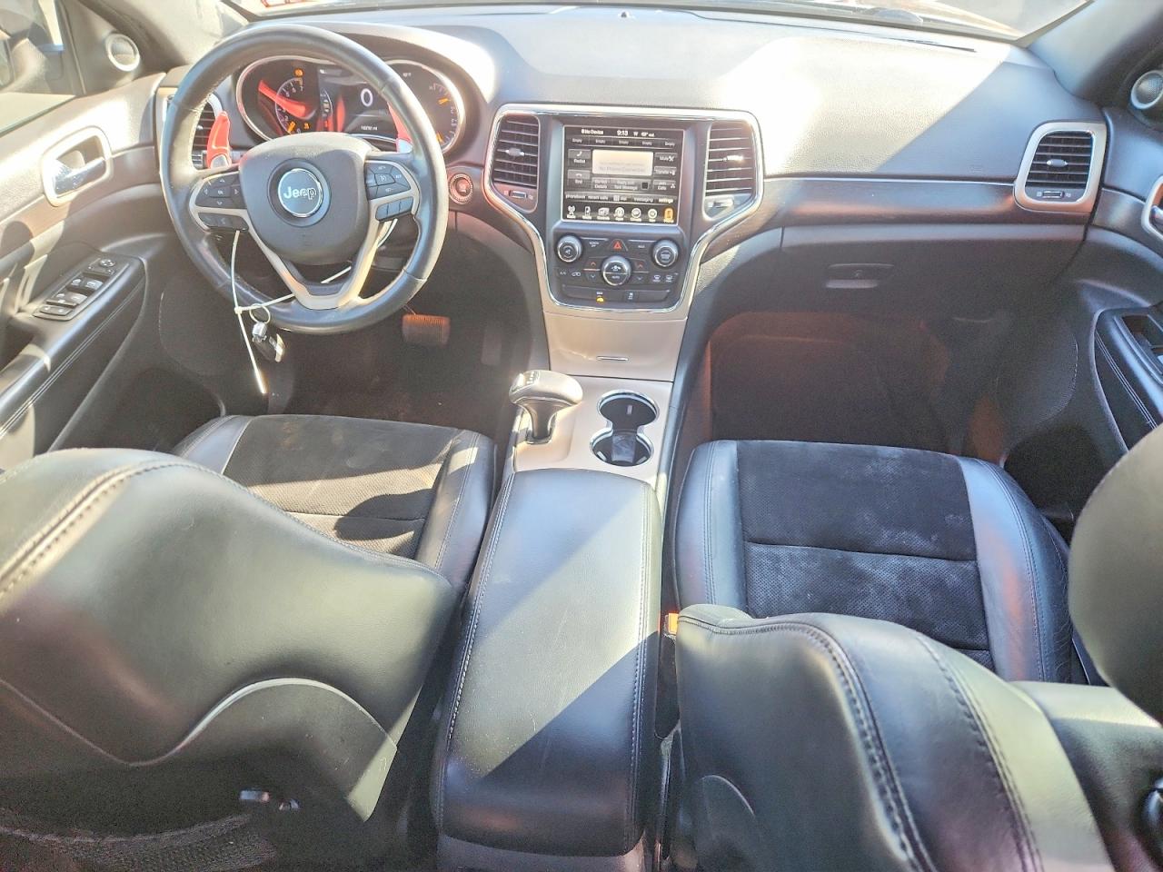 2015 JEEP GRAND CHEROKEE LAREDO photo 8