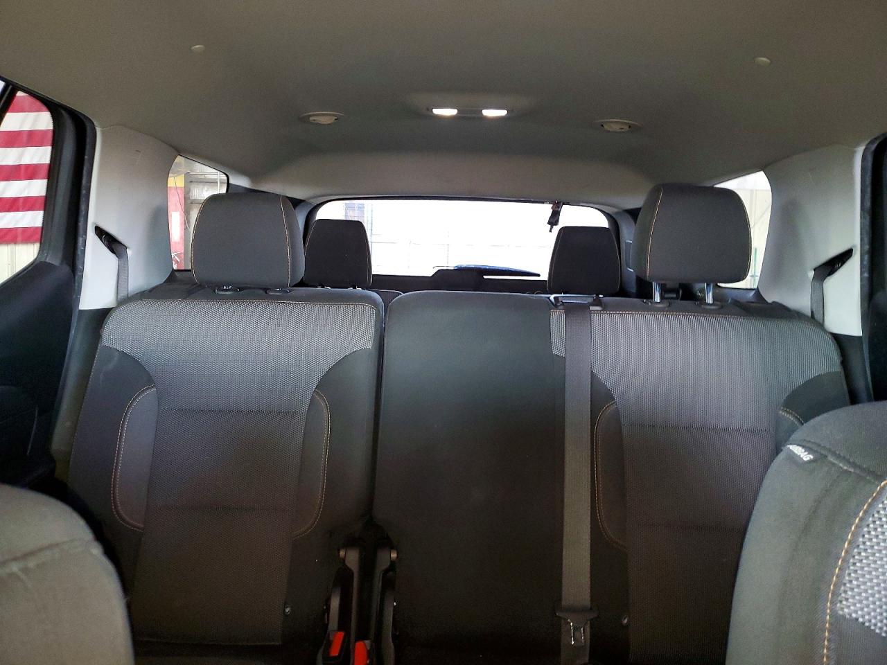 2019 CHEVROLET TRAVERSE LS photo 10