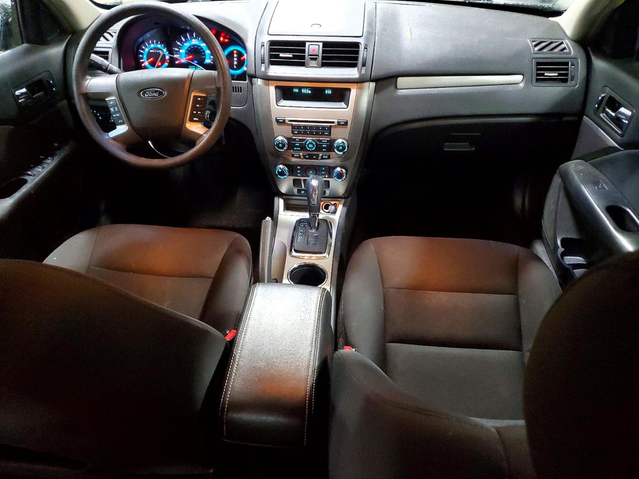 2011 FORD FUSION SE photo 22