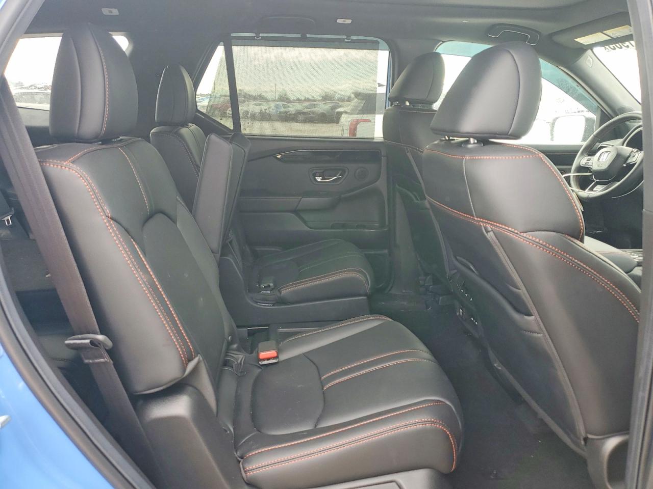 2025 HONDA PILOT TRAILSPORT photo 31