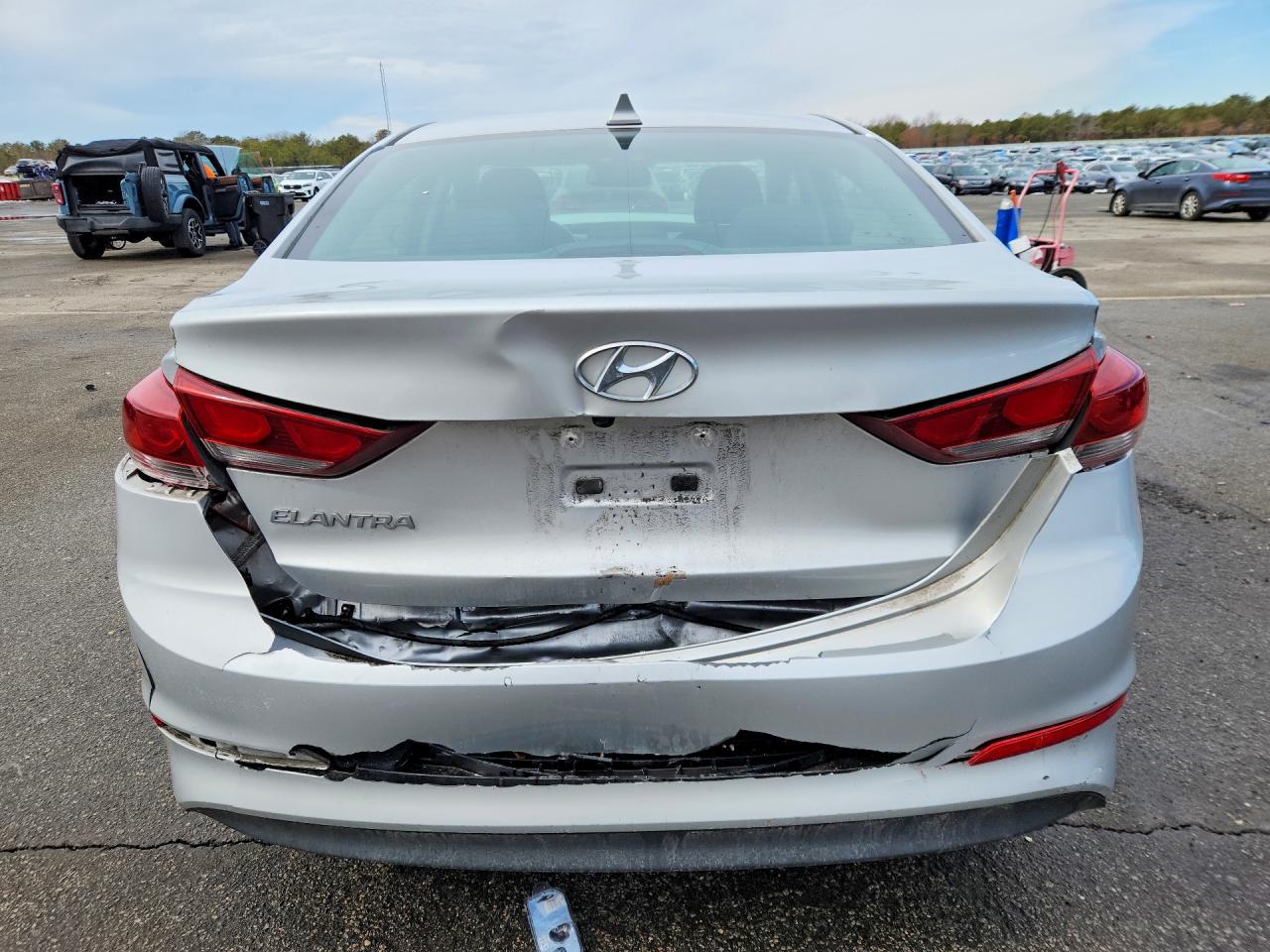 2017 HYUNDAI ELANTRA VALUE EDITION photo 6
