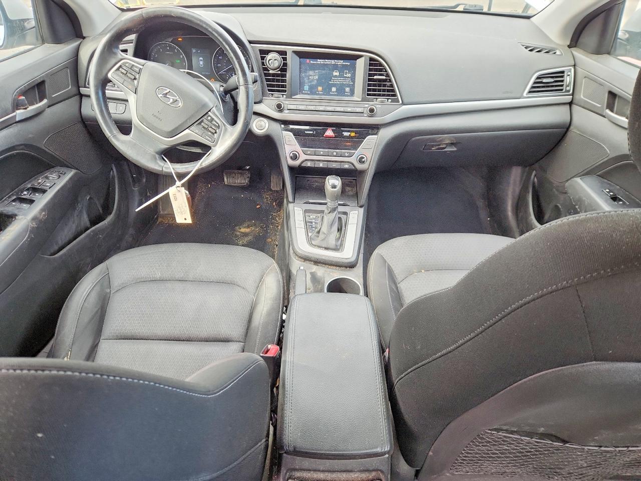 2017 HYUNDAI ELANTRA VALUE EDITION photo 8