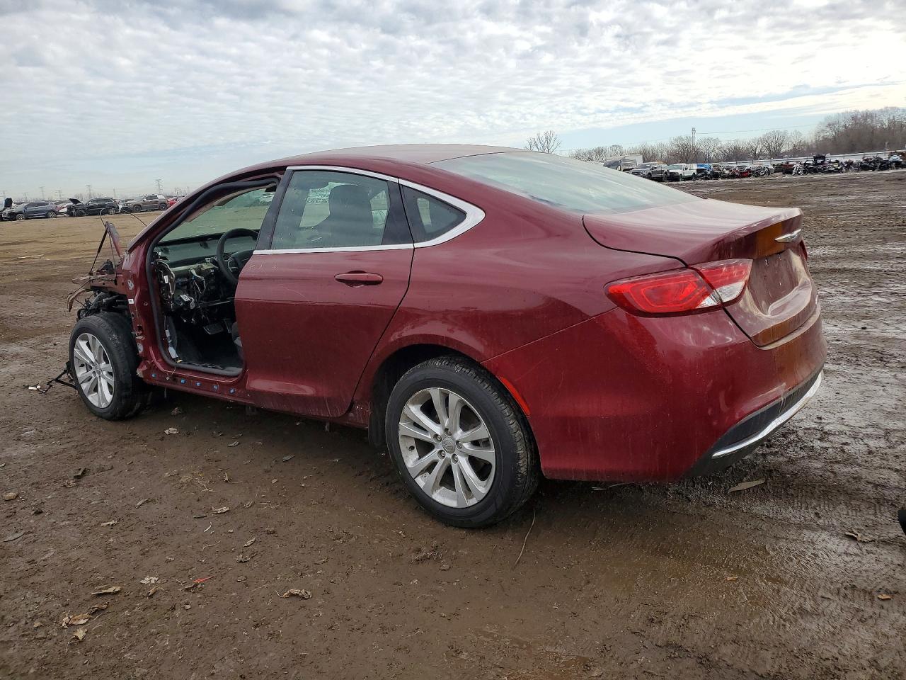 2016 CHRYSLER 200 LIMITED photo 3