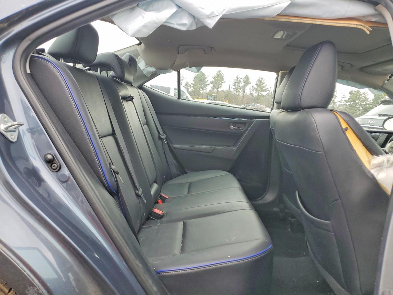 2017 TOYOTA COROLLA XSE photo 37
