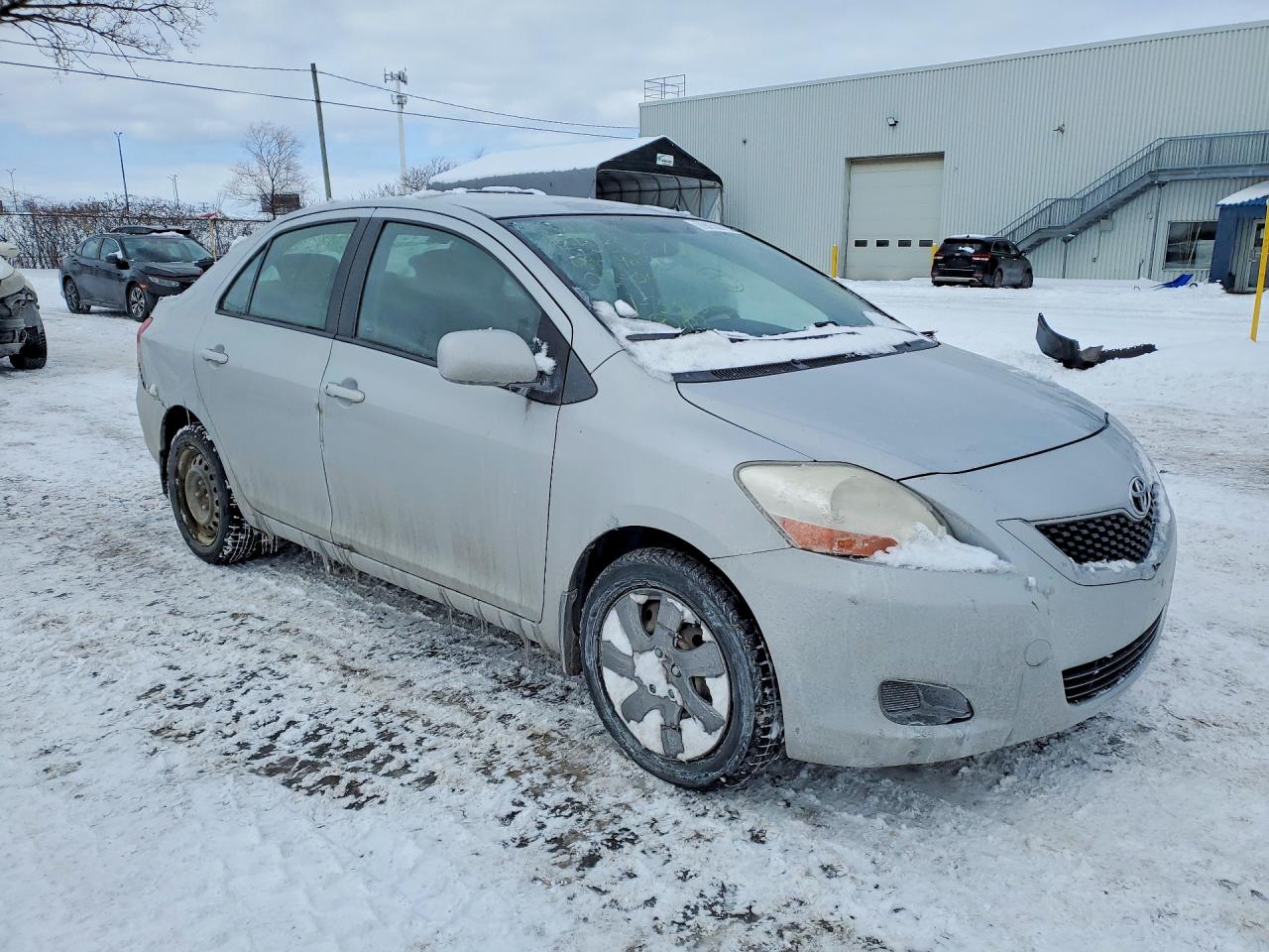2009 TOYOTA YARIS photo 4