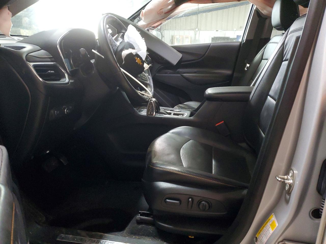 2018 CHEVROLET EQUINOX PREMIER photo 13