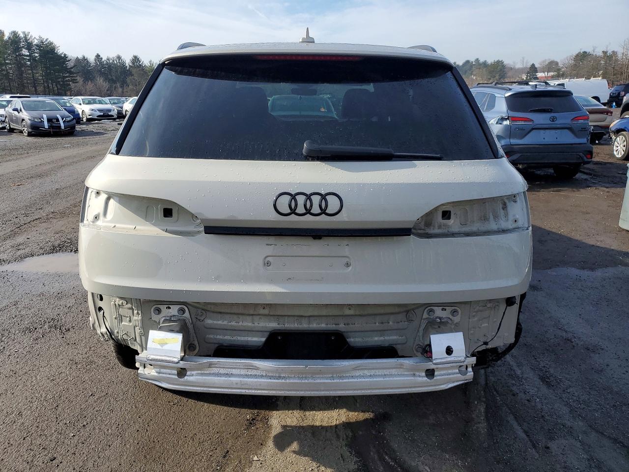 2022 AUDI Q7 photo 6