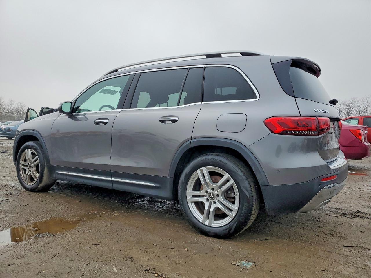 2020 MERCEDES-BENZ GLB 250 4MATIC photo 3