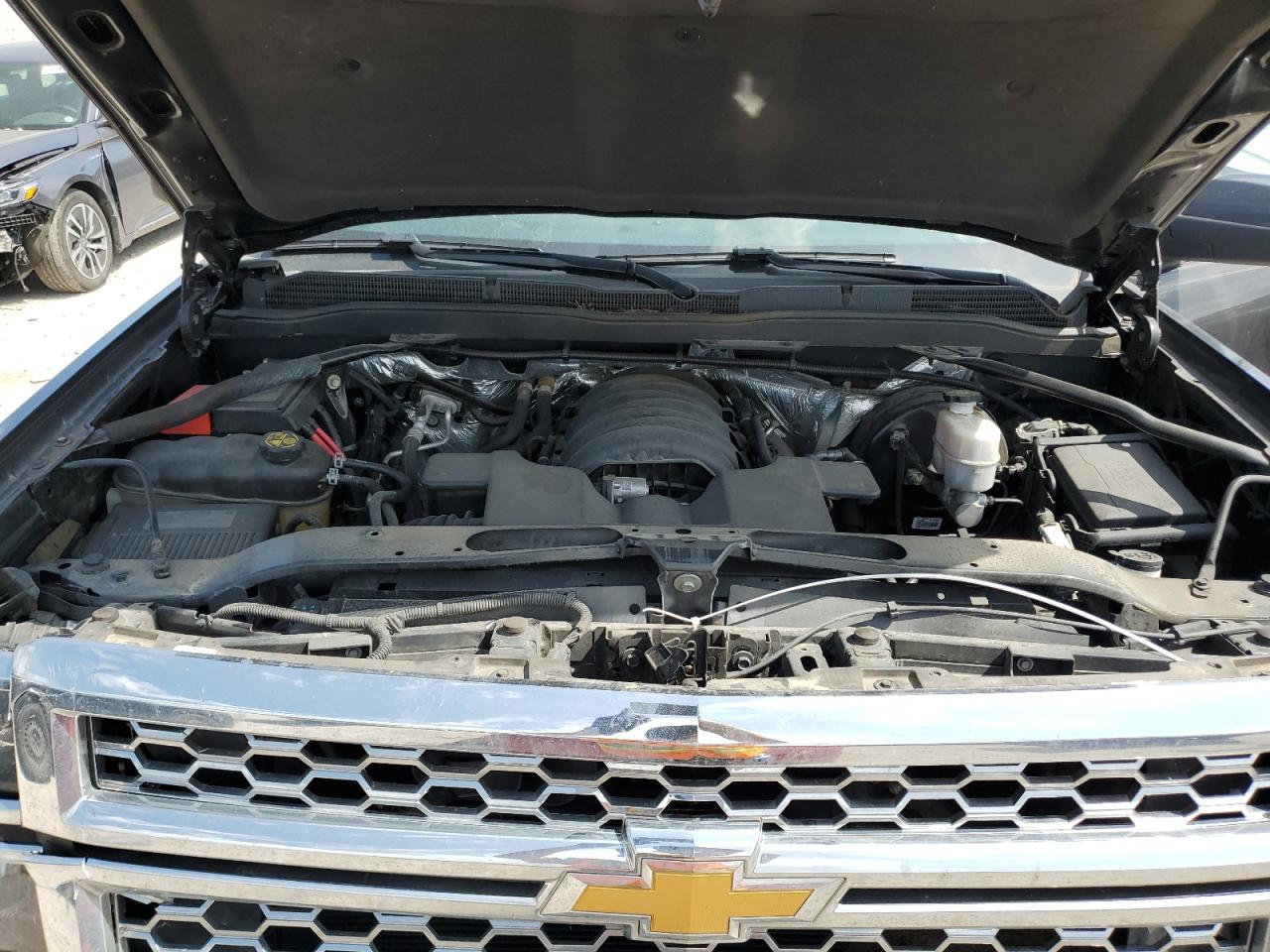 2015 CHEV SILVERADO photo 11
