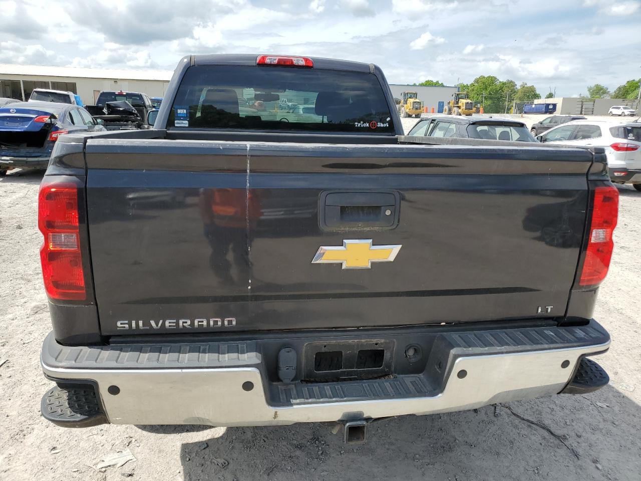 2015 CHEV SILVERADO photo 6